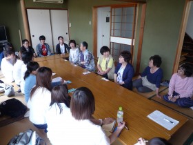 I would like to talk to the women's association in the Rokure Islands